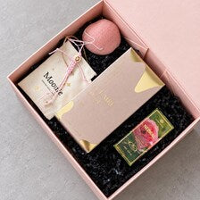 Sweet & Feminine Gift Box for Her – Lattafa Eclaire & Perfume Oil